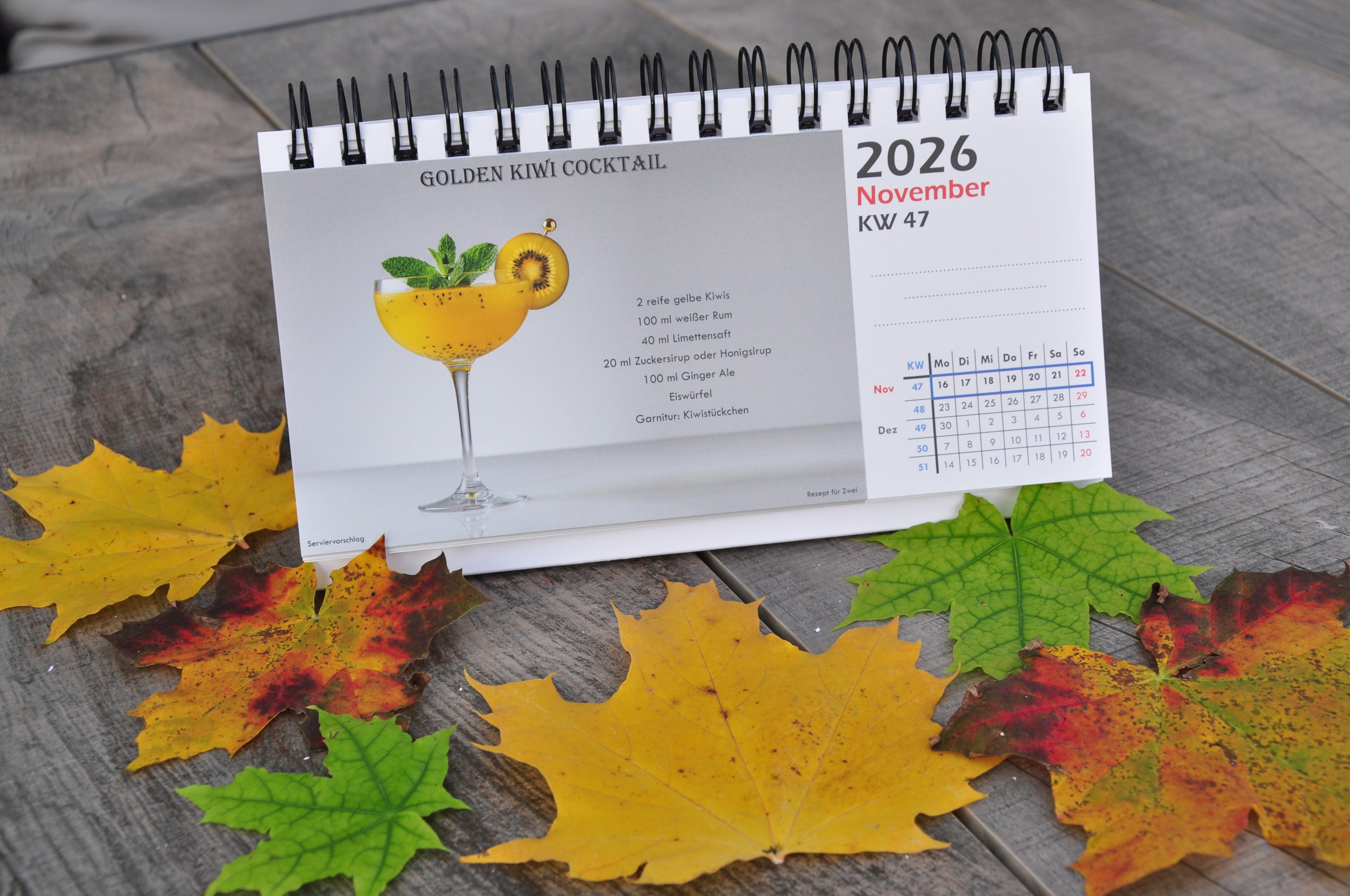 „Shaken Weeks“ – Wochen-Tischkalender mit 53 Rezept-Postkarten